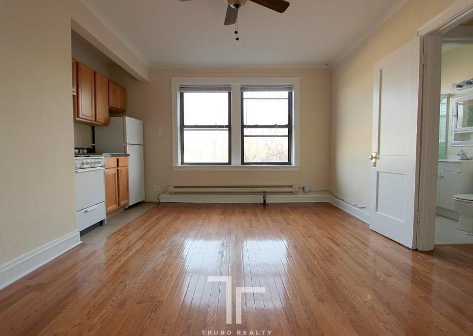 1st image of 4546 N Damen Ave APT 401
