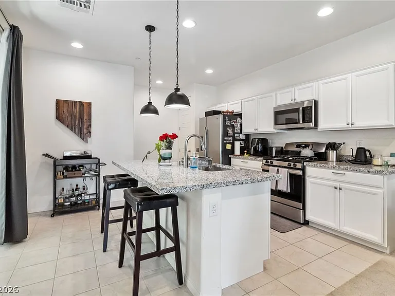 120 Corretto Corner Ave — Photo 9