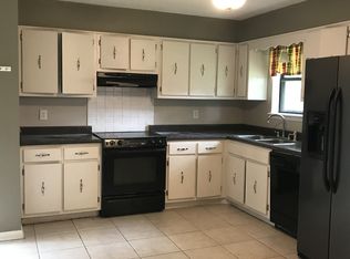 6088 Barrentine Dr, Memphis, TN 38134