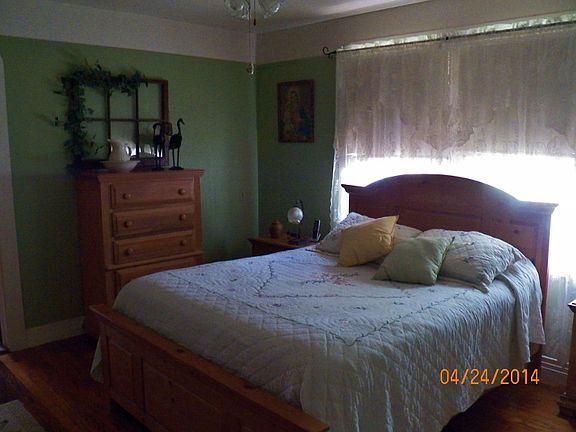 4th image of 1705 Federal Ave