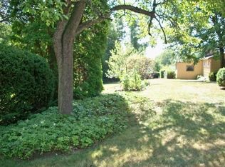 139 N Main St, South Hadley, MA 01075