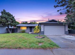 2337 Corbin Ln, Lodi, CA 95242