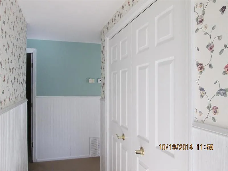 17571 Parker Ave photo 1