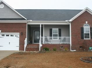 284 Crescent Dr, Raeford, NC 28376