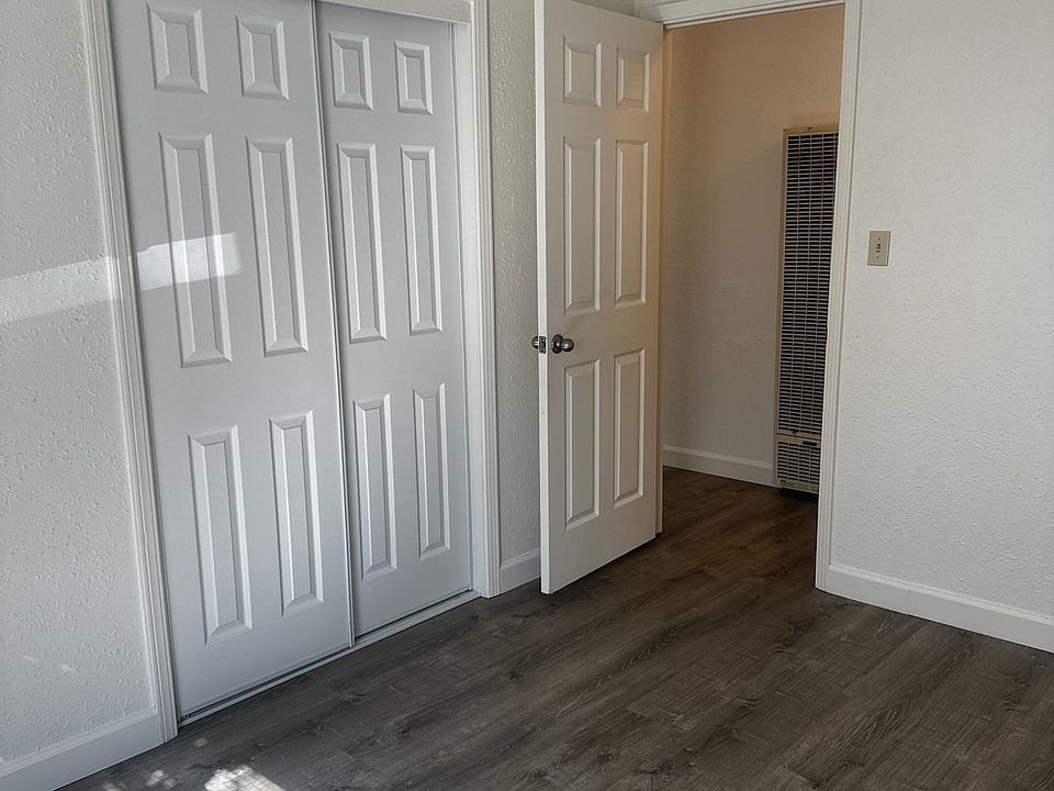 1st image of 238 Arana Dr APT A