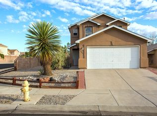 8223 Crimson Ave NW, Albuquerque, NM 87120