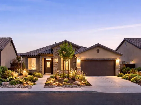 9411 Flowertree Dr, Shafter, CA 93263