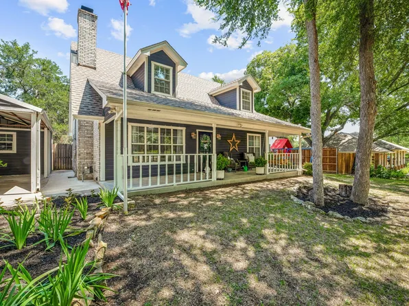 714 W Couts St, Weatherford, TX 76086