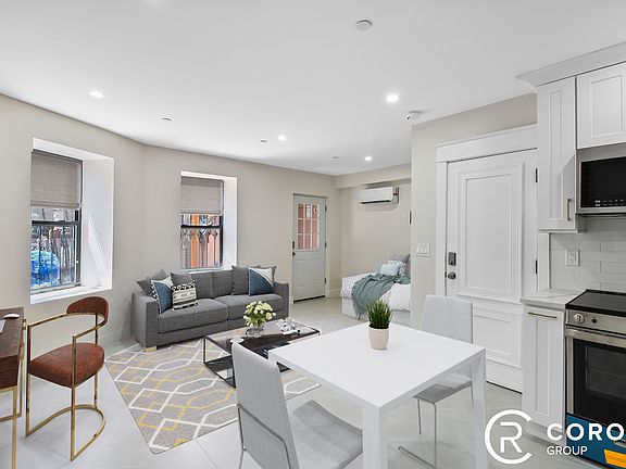 3rd image of 7 Spencer Pl #1