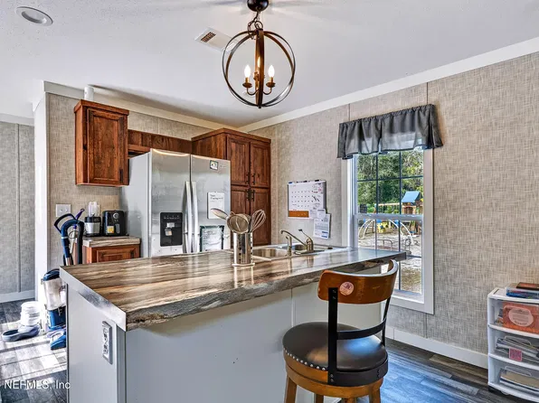 117 GAS EASEMENT Road, Interlachen, FL 32148