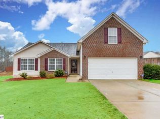 8 Lynbrook Ct, Greenville, SC 29607
