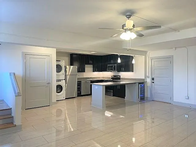 1 bed, 1000 sqft, $1,390 — Photo 3