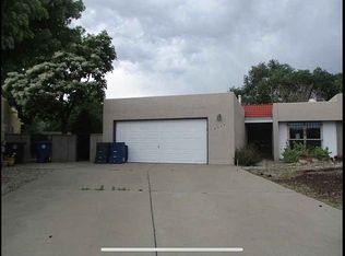 9923 Amigante Dr NE, Albuquerque, NM 87111