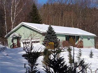 569 Bingham Collins Rd, Sherburne, NY 13460