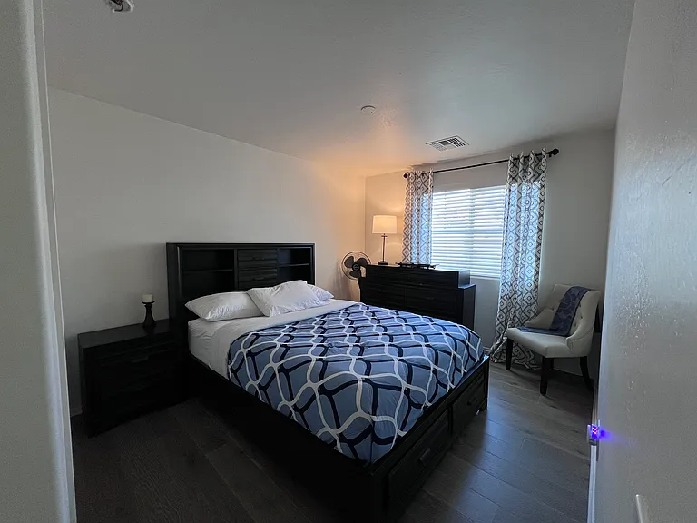 2170 W Scully Dr — Photo 12