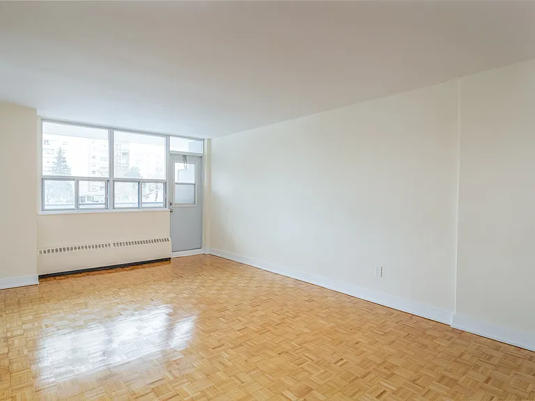 95 Havenbrook Blvd — Photo 10