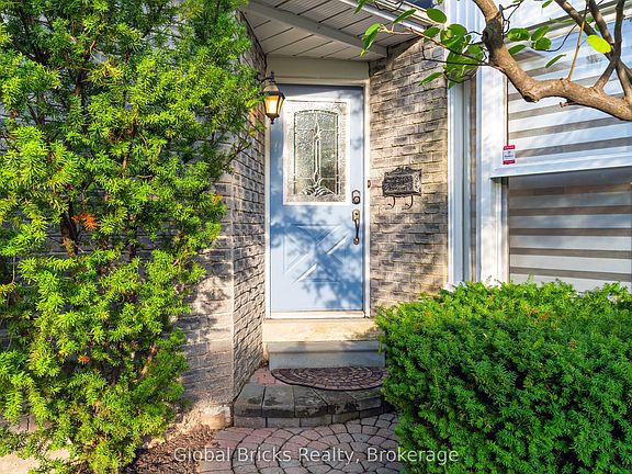 3rd image of 6190 Saltmarsh Ct