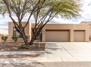 1099 S Riparian Ave, Tucson, AZ 85748