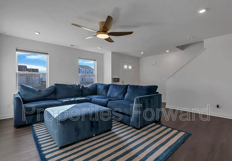 21 Thurber Rd — Photo 8