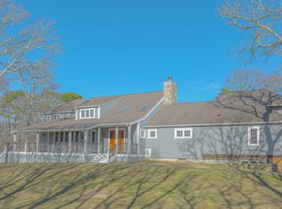 63 Bayes Hill Rd, Oak Bluffs, MA 02557