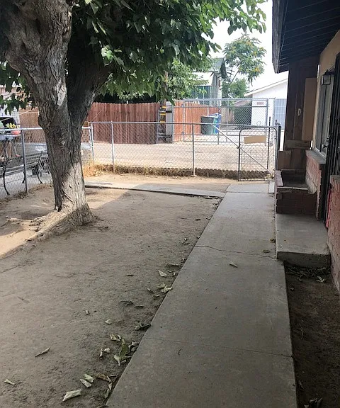 120 Harding Ave — Photo 6
