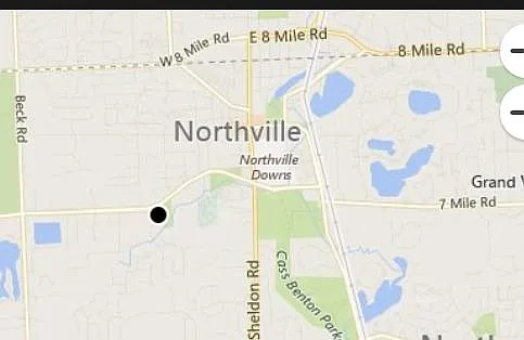 7 Mile Rd — Photo 2