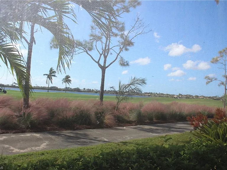 10044 Siesta Bay Dr #9412 — Photo 17