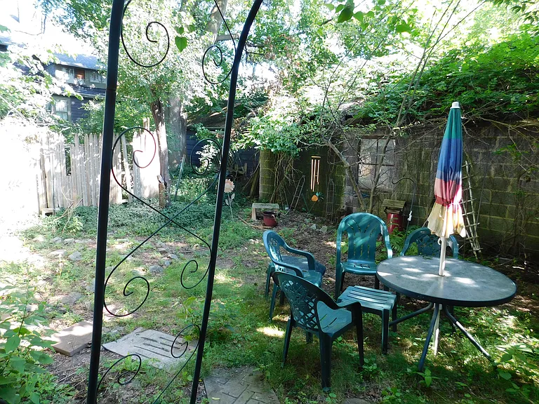 735 Allen St #2 — Photo 15