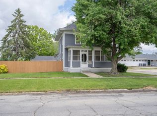 314 E 3rd St N, Newton, IA 50208