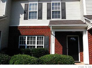 10448 Stokeshill Ct, Pineville, NC 28134