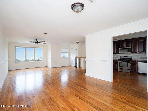 3rd image of 178 Foster Rd