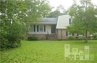 1st image of 701 SE Brunswick Place