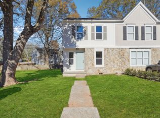 352 E Post Oak Xing, Marietta, GA 30008