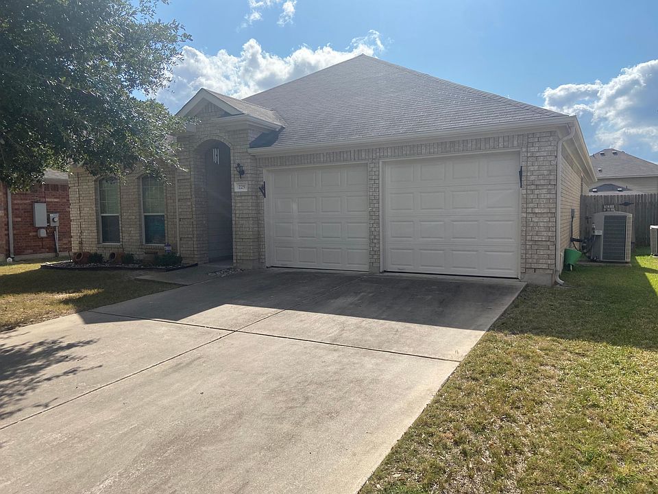 1st image of 225 King Elder Ln