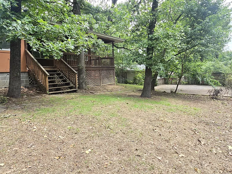 1700 Northwood Rd — Photo 18