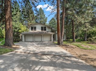 20400 Mission Rdg SE, Bend, OR 97702