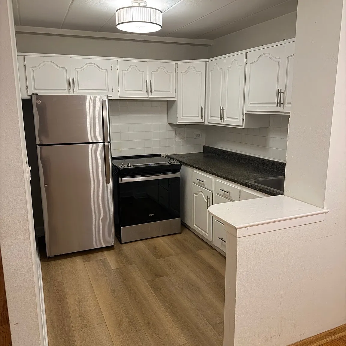 1 bed, 640 sqft, $1,550 — Photo 3