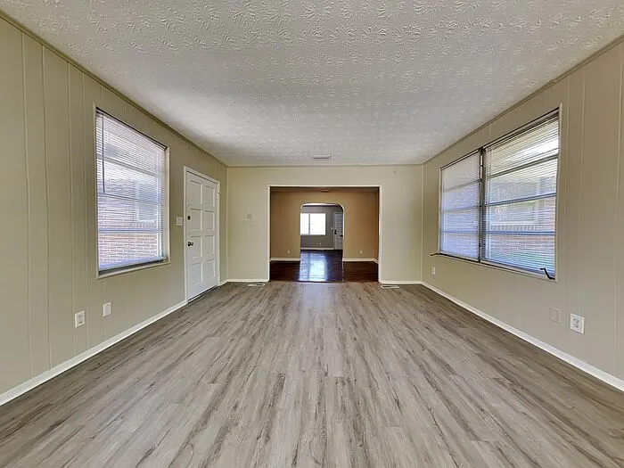 1332 Arlingwood Ave — Photo 19