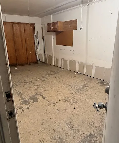 219 Daisy Ave — Photo 8