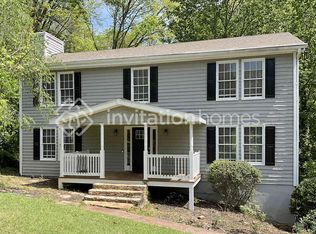 2073 Kinridge Rd, Marietta, GA 30062