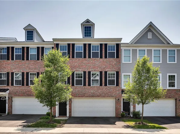 117 Watson Dr, Warrendale, PA 15086
