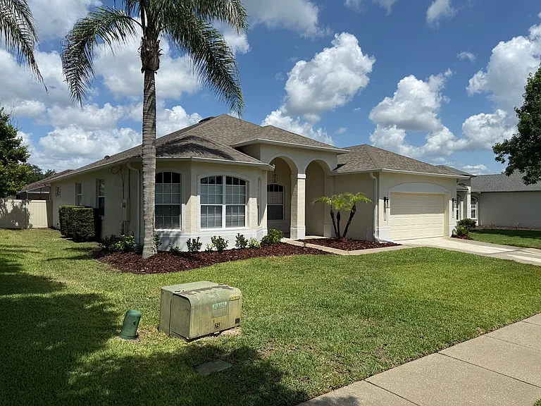 5370 Red Leaf Ct — Photo 32