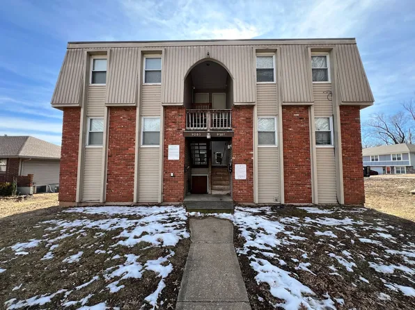 9201 E 53rd Ter #2W, Kansas City, MO 64133