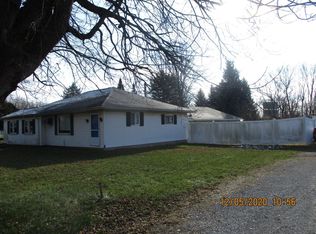 901 Garbry Rd, Piqua, OH 45356