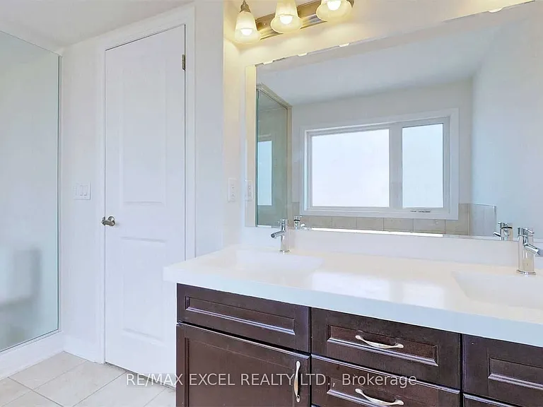 33 Thomas Mulholland Dr — Photo 10