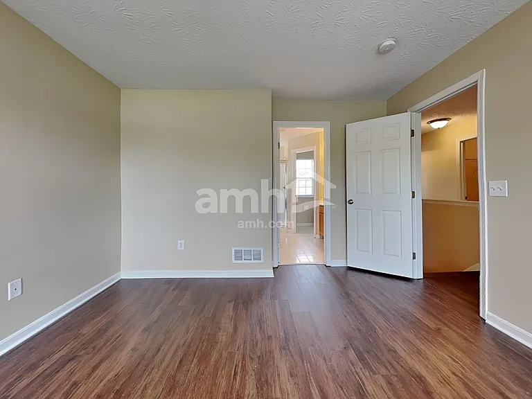5632 Sunrise View Cir — Photo 11