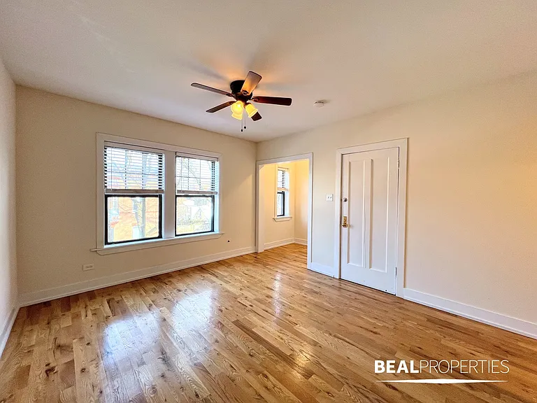 2954 N Seminary Ave #1 — Photo 2