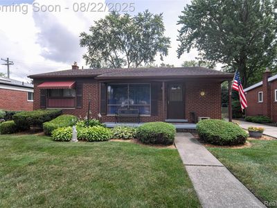 358 Burtman Dr, Troy, MI, 48083