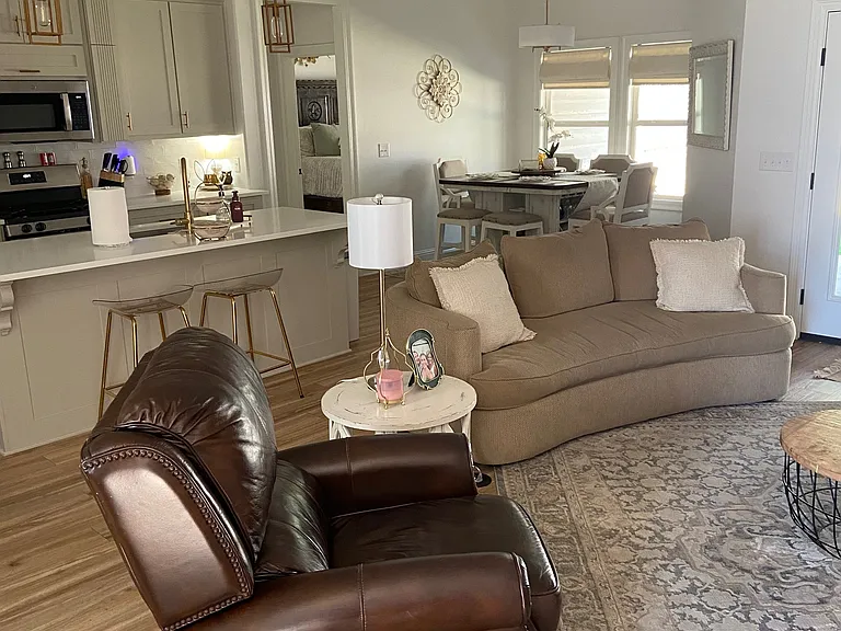 228 Oak Alley Dr — Photo 7