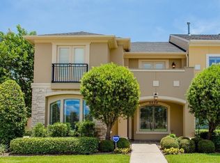 2039 Spring Cedar Ln, Houston, TX 77077